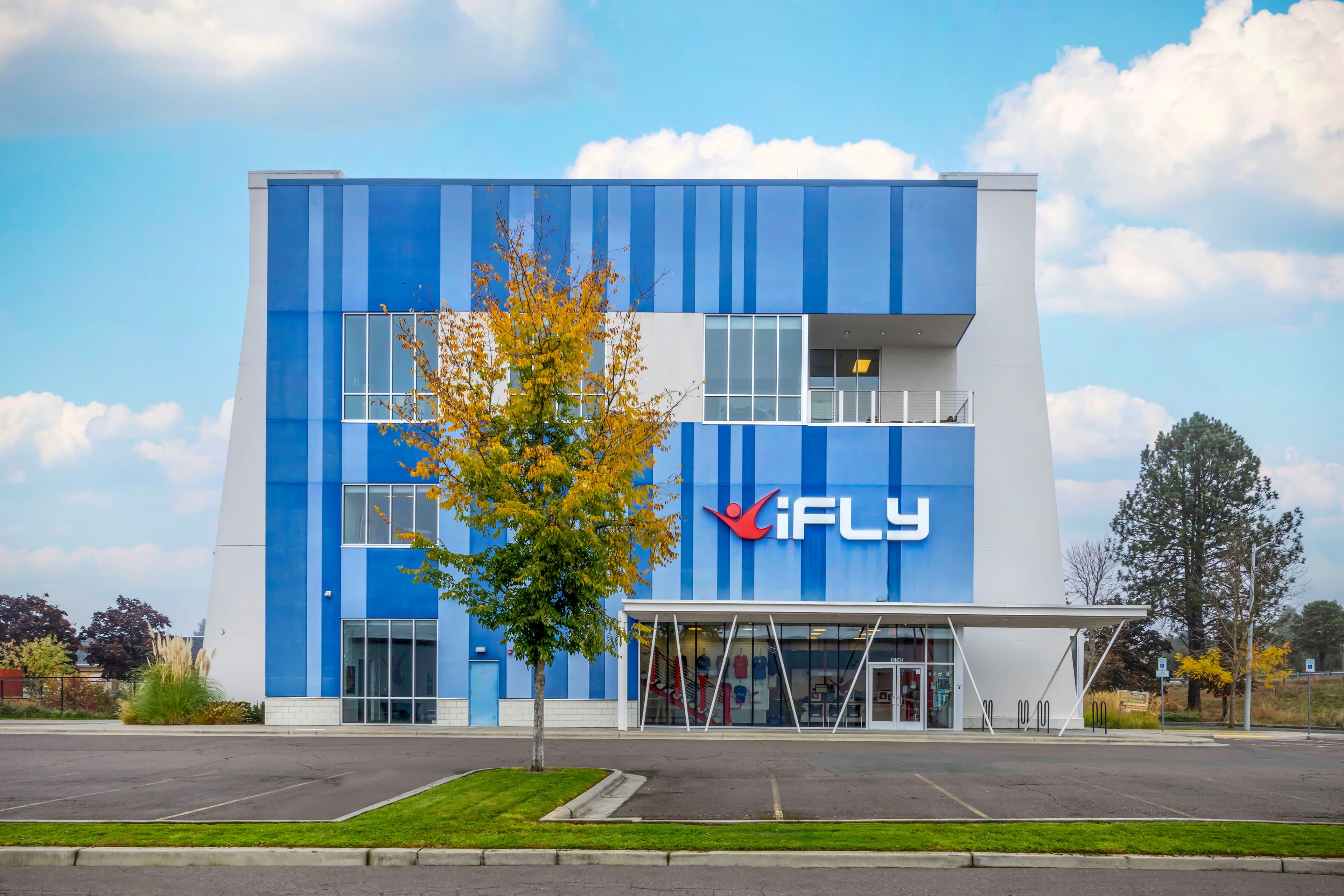 Exterior of iFLY Portland location